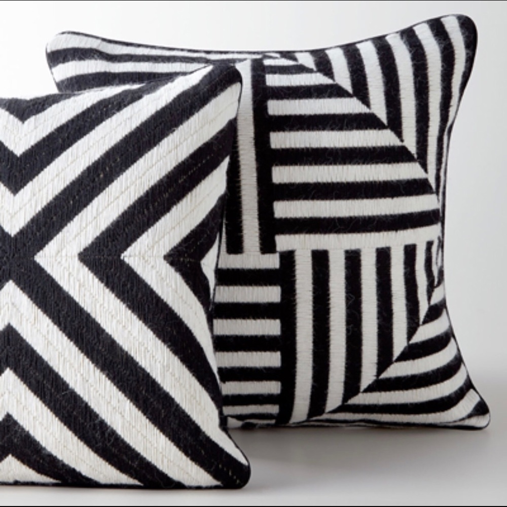Jonathan Adler BargelloWindmill Throw Pillow FIRM - Picture 8 of 9
